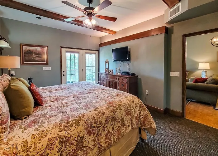 River Place 527